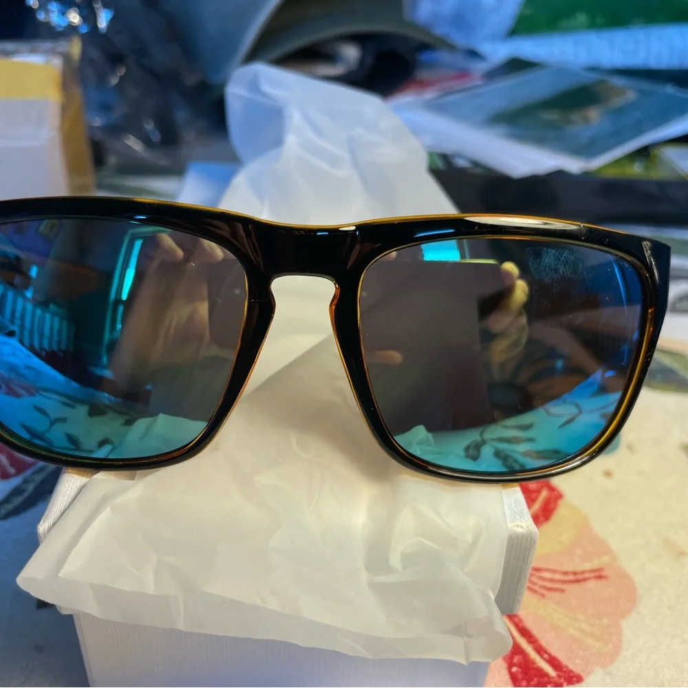 2 Pairs new Quicksilver sunglasses made in Italy, NWOT unisex - Picture 1 of 15
